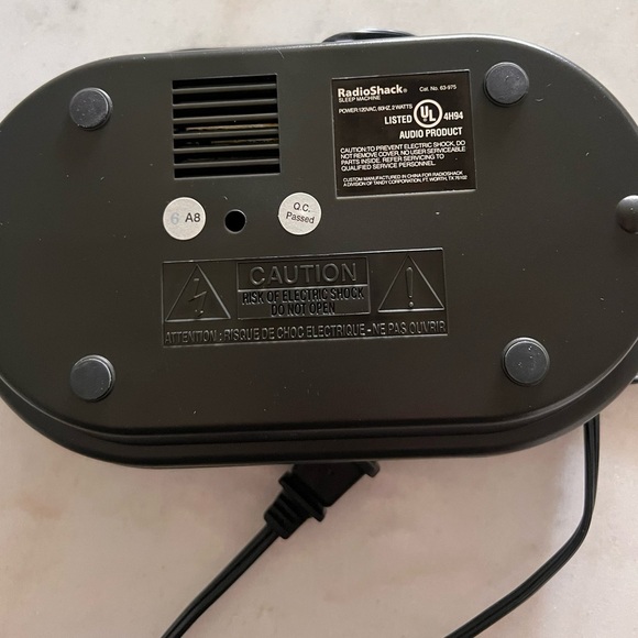 Radio Shack Sleep Machine Black Multiple Sleep Sounds Tested Works Great - Picture 4 of 4